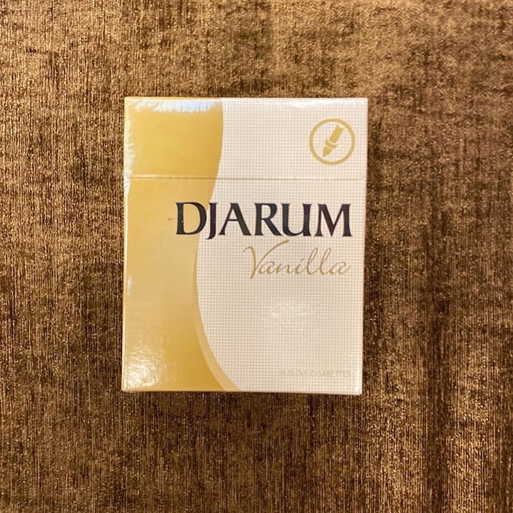 Djarum Black (Karanfil) ve Cherry (Vişne)